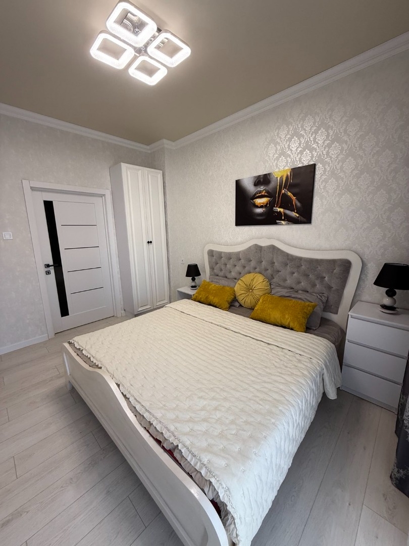 продажа трехкомнатной квартиры номер A-173672 в Приморском районе, фото номер 16